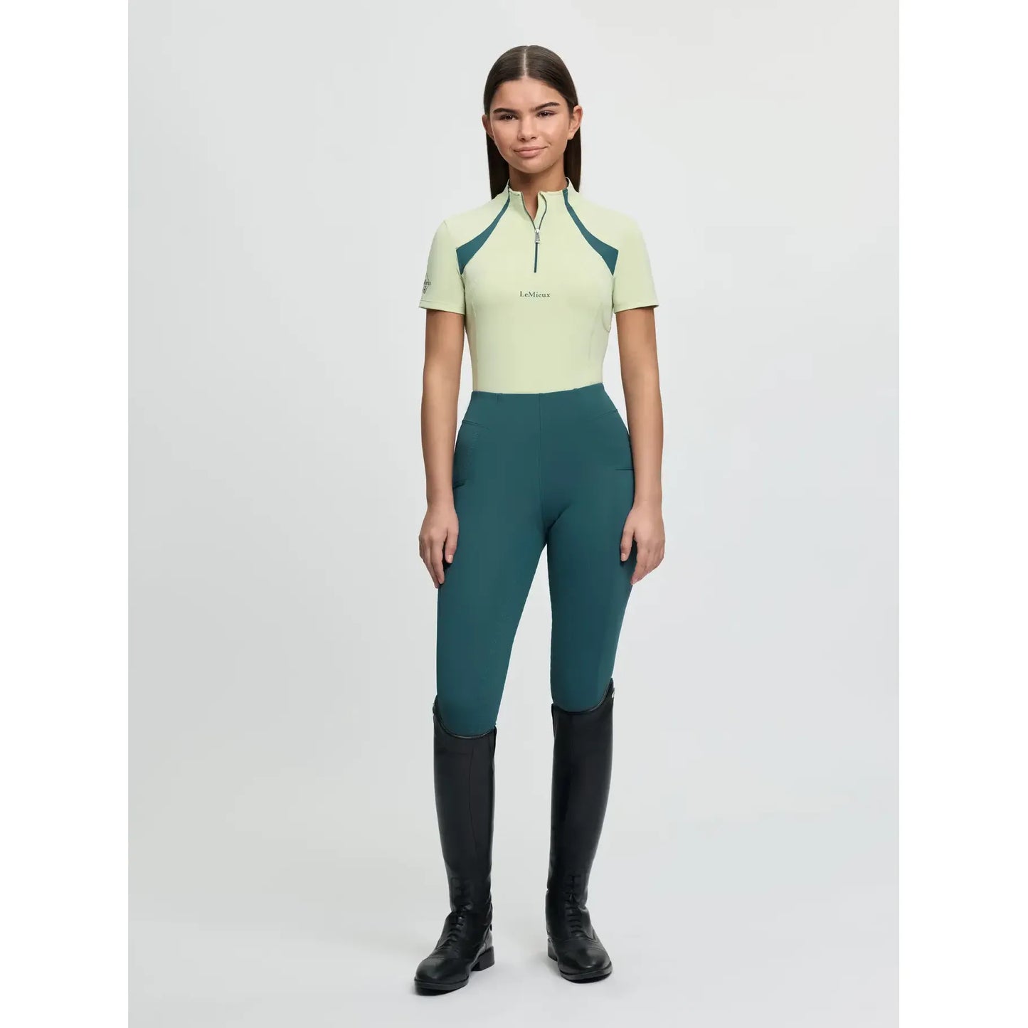 Capa Base Aubrion Eltan – Camiseta de Rendimiento Ligera para Jóvenes Jinetes