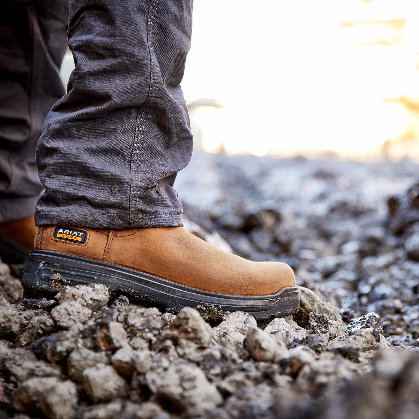 Bota de trabajo Ariat Turbo Chelsea impermeable con puntera de carbono