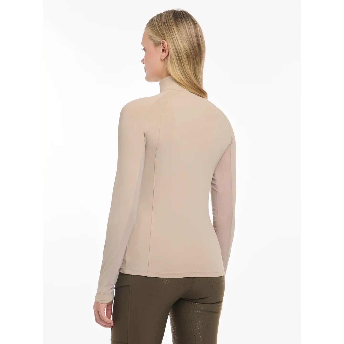 Halle Capa Base Ligera – Top de equitación de alto rendimiento para mujer en color Almendra
